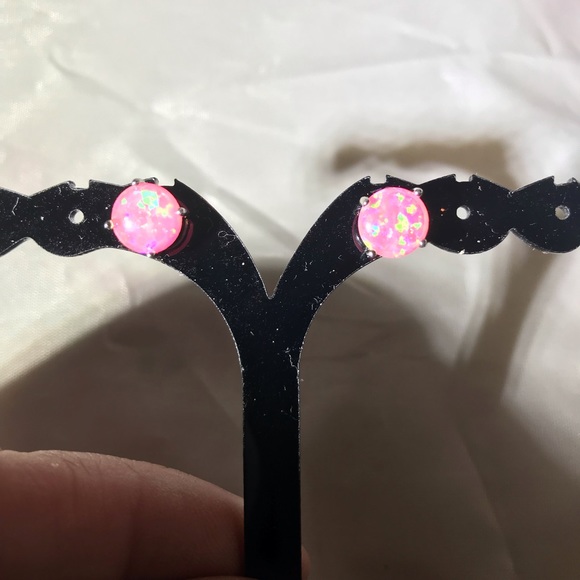 Earring Bundle for Jayellen - Picture 7 of 7